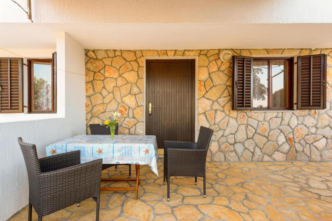 Apartments By The Sea Basina, Hvar - 11817 Vrbanj المظهر الخارجي الصورة